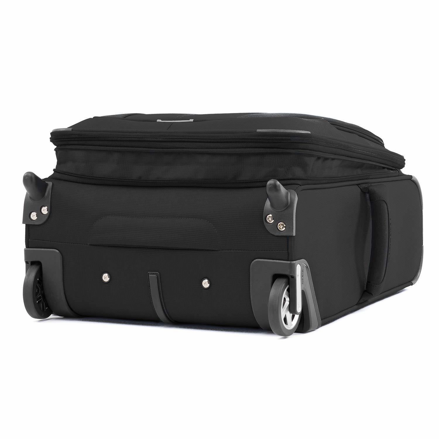 TravelPro Maxlite 5 20" 2-Wheel Wheeled Boarding Bag