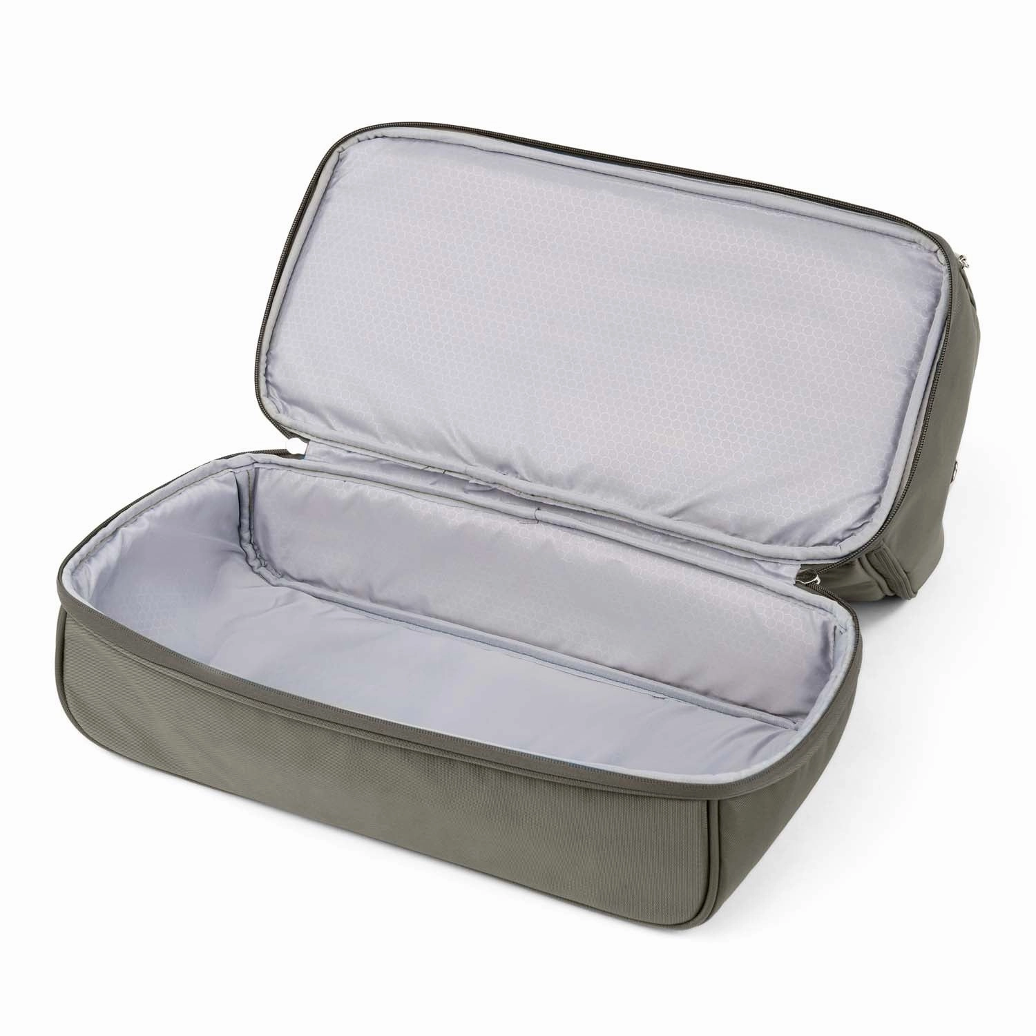 Travelpro Maxlite 5 Drop-Bottom Weekender