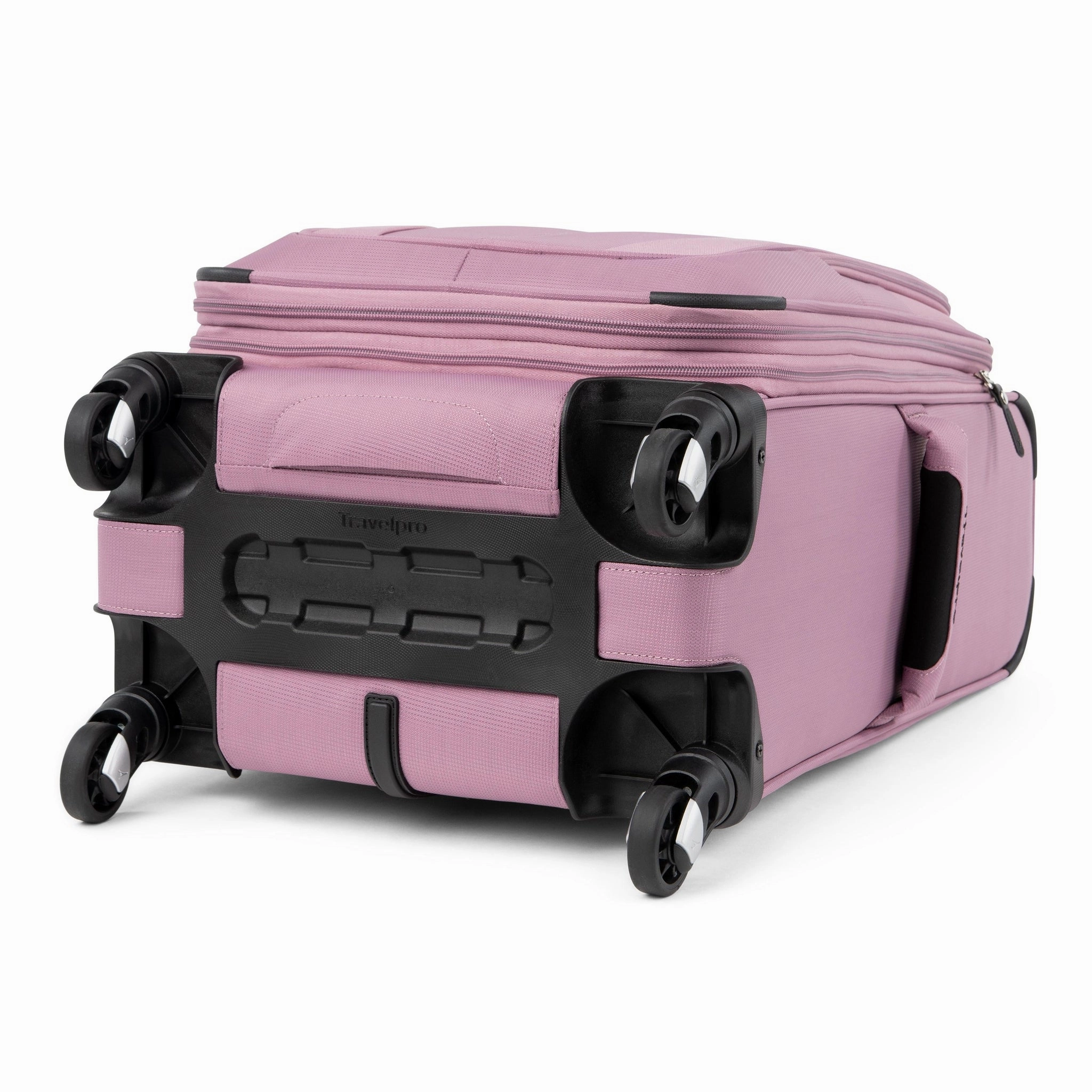 Travelpro Maxlite 5  Lightweight 21" Expandable Carry-On Spinner