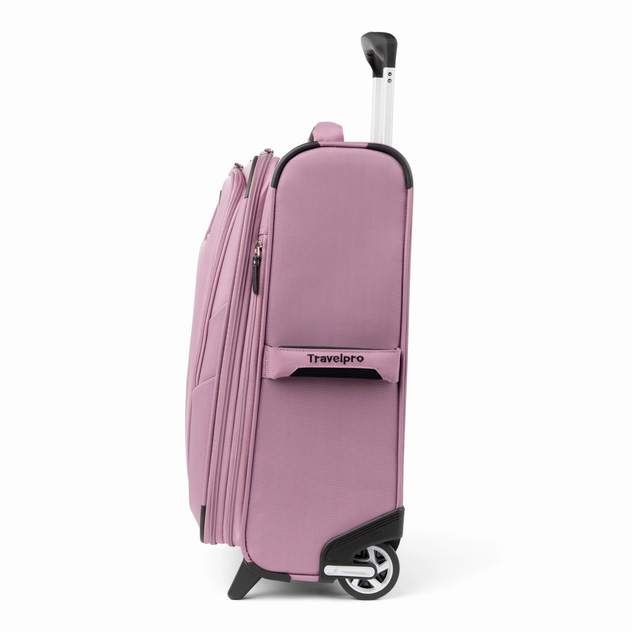 Travelpro Maxlite 5 Lightweight International Expandable Carry-On Rollaboard (2-Wheeled)