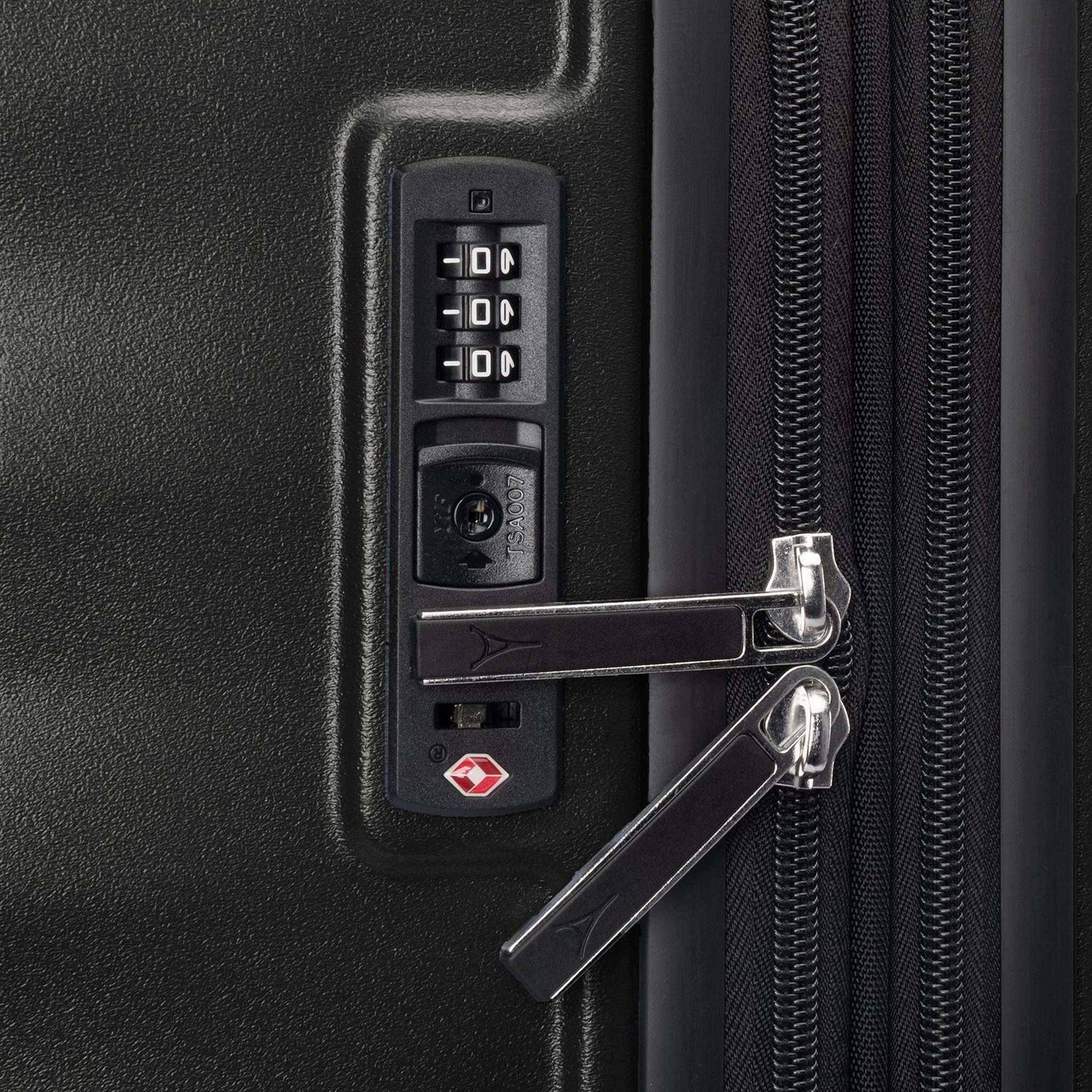 Travelpro Maxlite Air V2 Carry-on Expandable Spinner