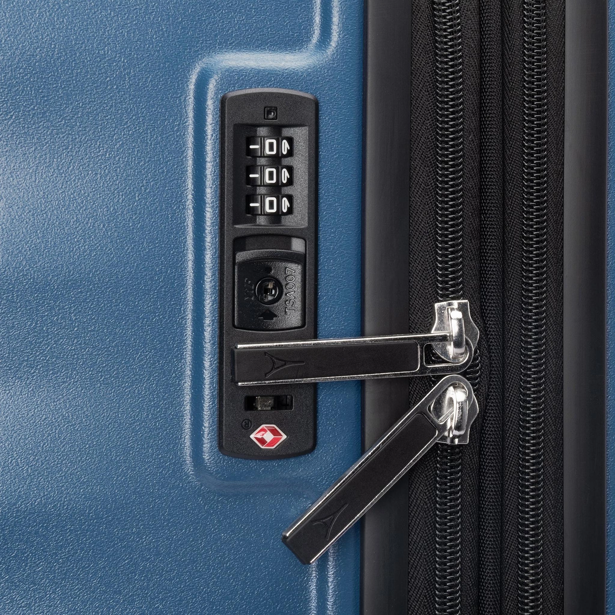 Travelpro Maxlite Air V2 Carry-on Expandable Spinner