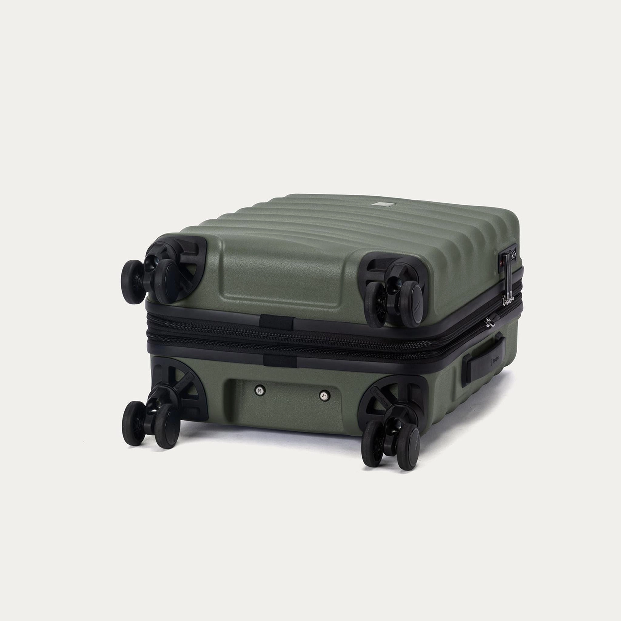 Travelpro Maxlite Air V2 Compact Carry-on Expandable Spinner