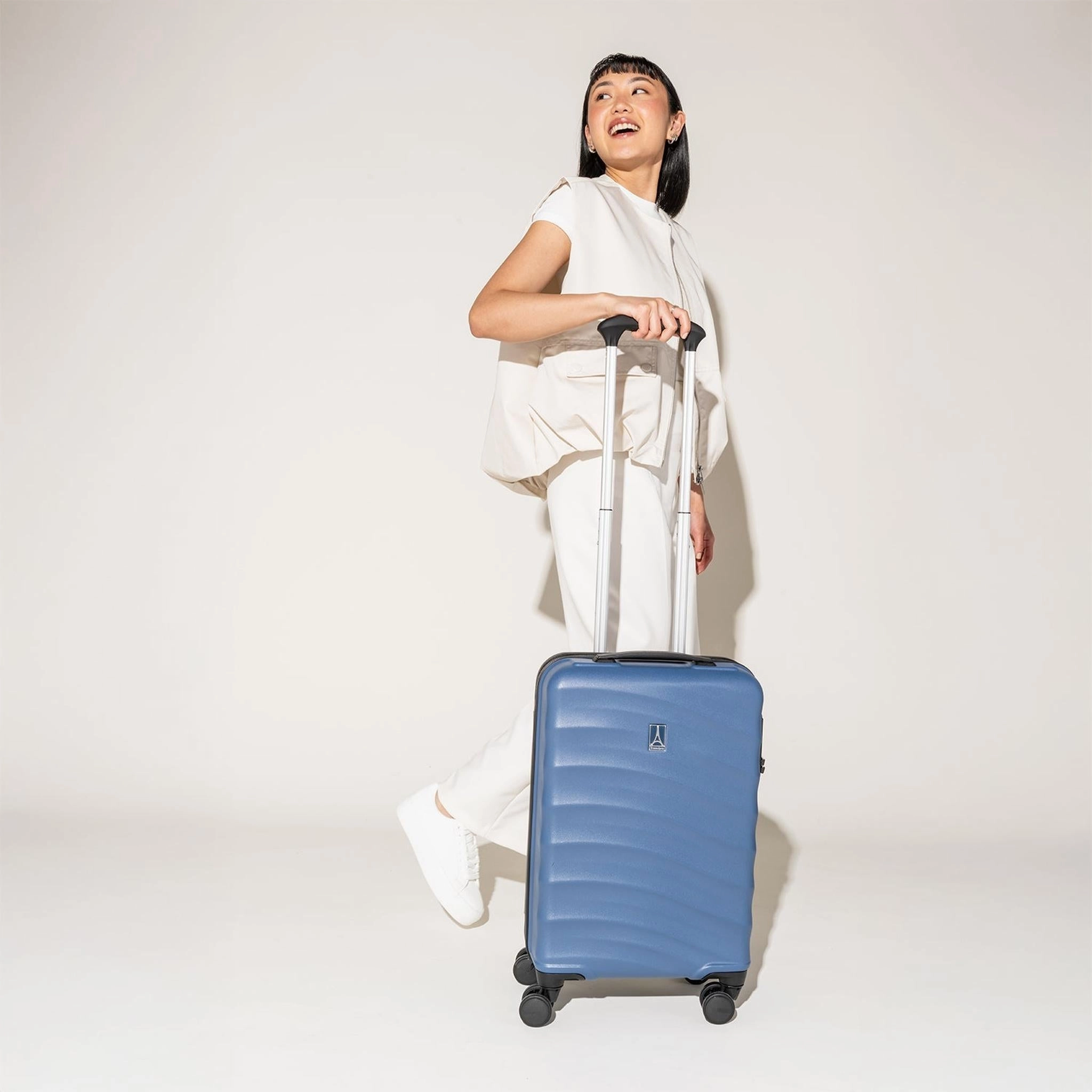 Travelpro Maxlite Air V2 Compact Carry-on Expandable Spinner