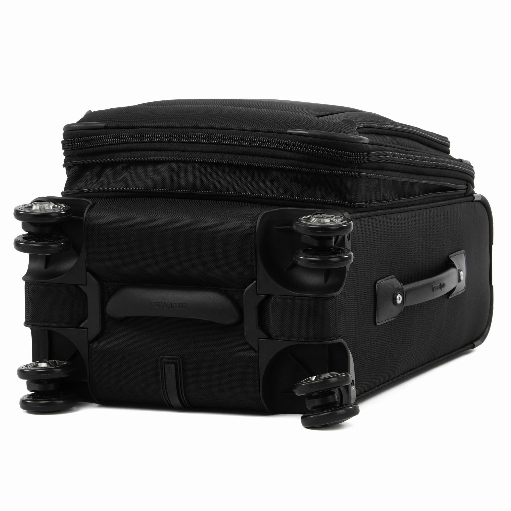 Travelpro Platinum Elite 20" Expandable Business Plus Carry-On Spinner