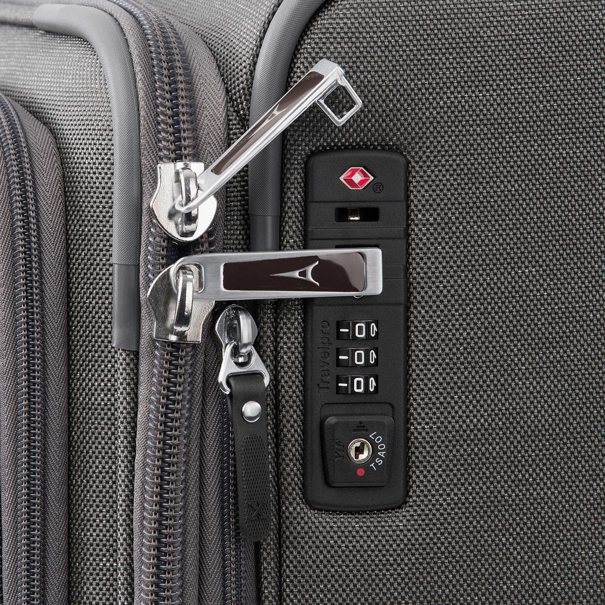 Travelpro Platinum Elite 2pc Spinner Set