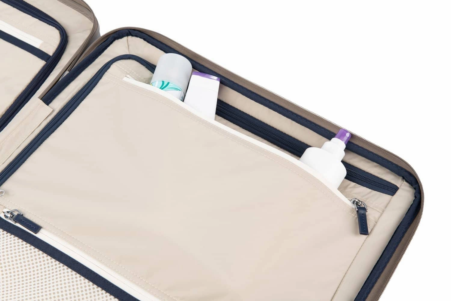 Travelpro Platinum Elite Compact Carry-On Expandable Hardside Spinner Luggage