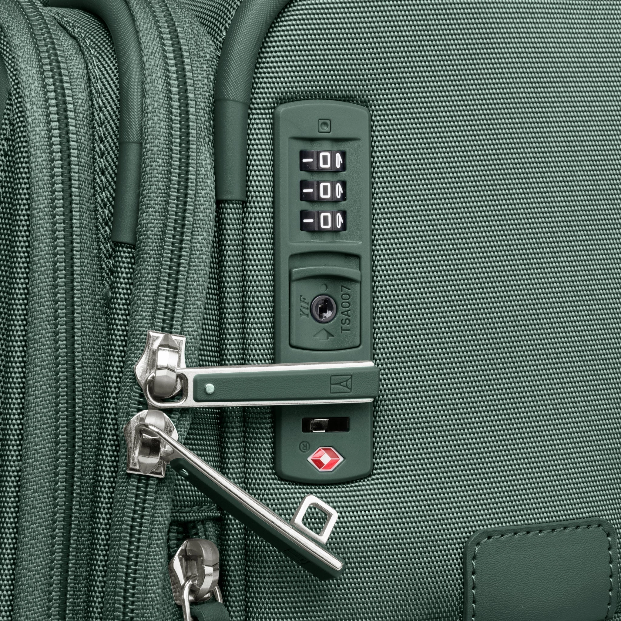 Travelpro VersaPack  Carry-on Expandable Spinner