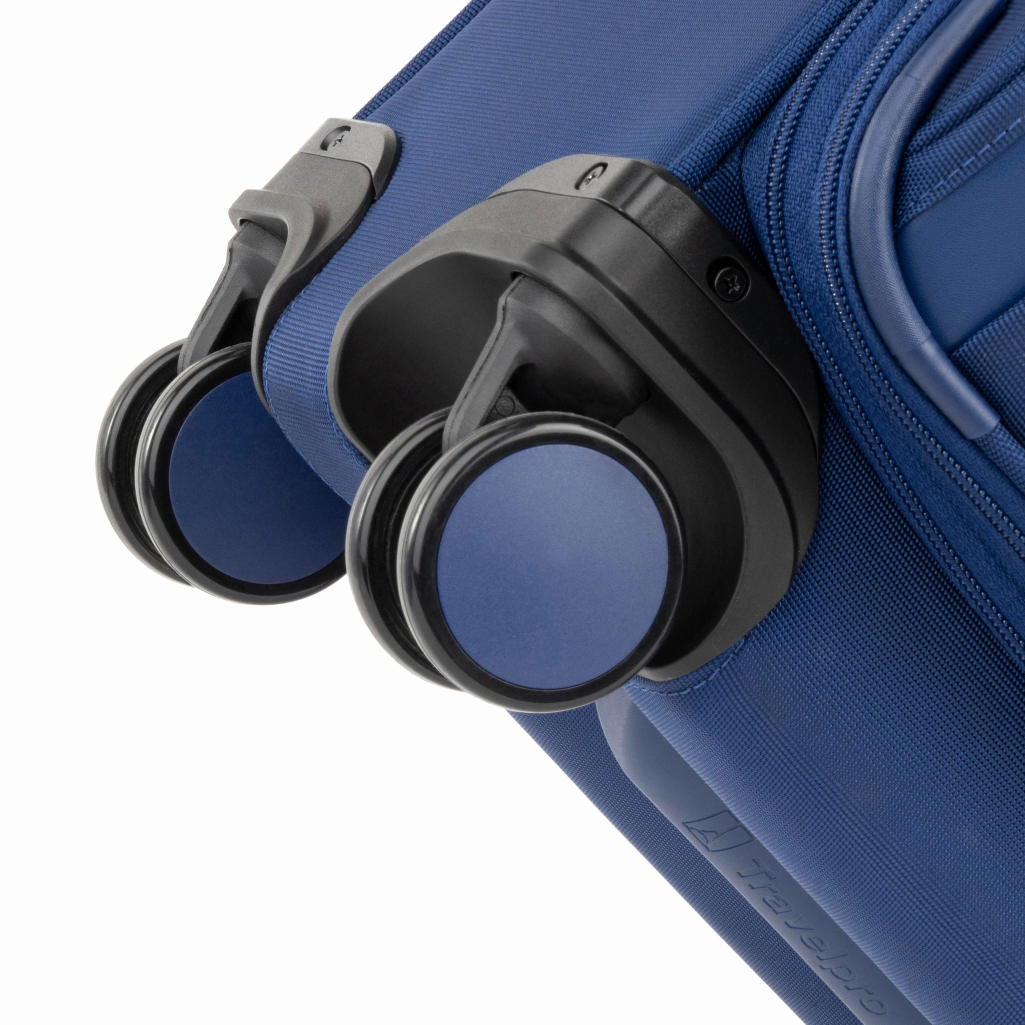 Travelpro VersaPack  Carry-on Expandable Spinner