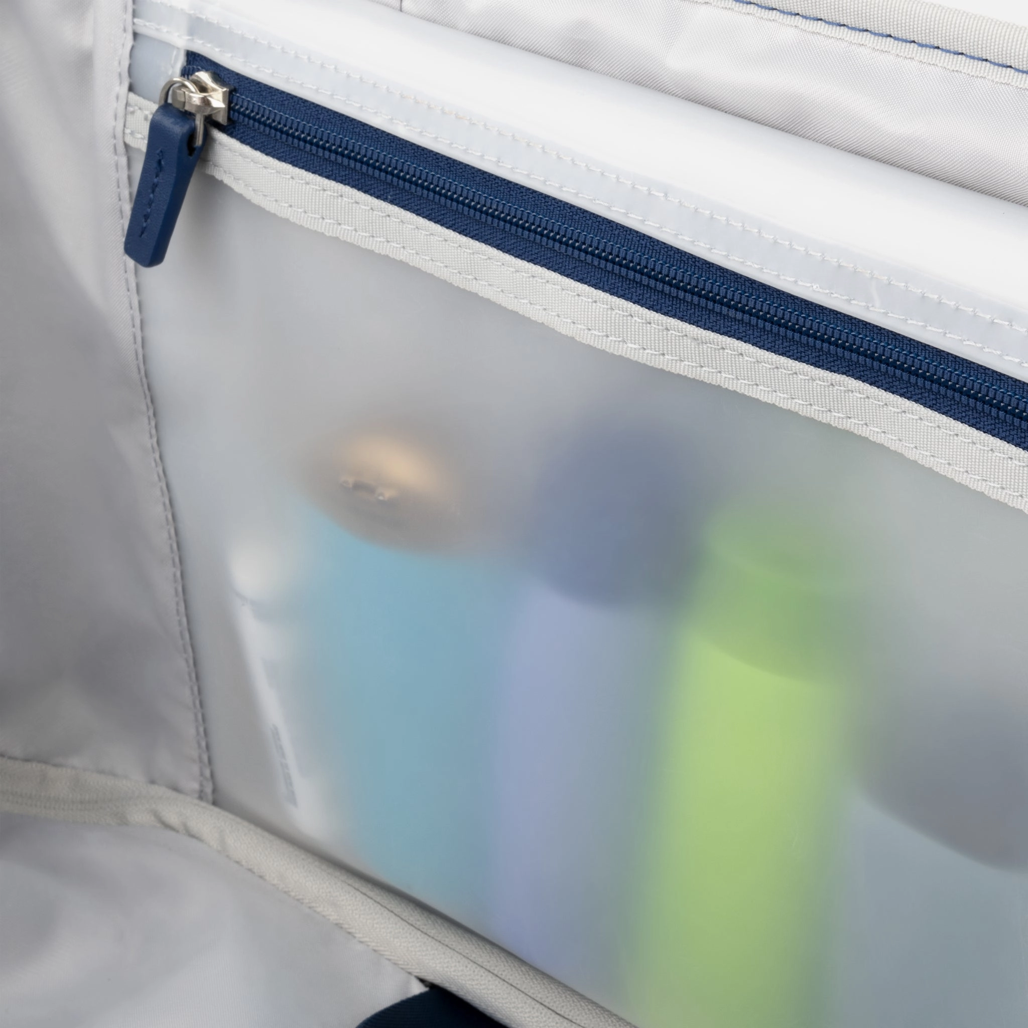 Travelpro VersaPack  Large Check-in Expandable Spinner