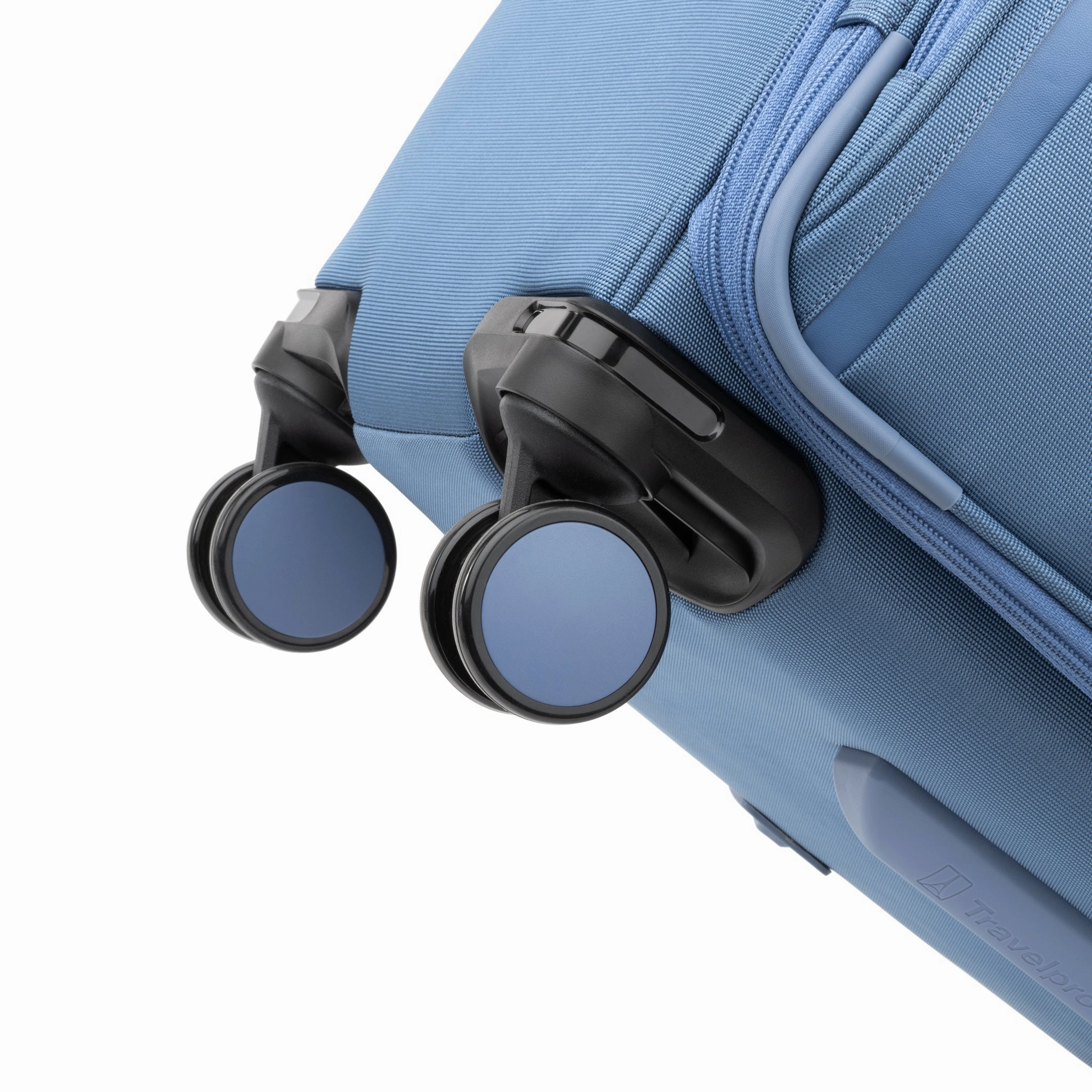 Travelpro VersaPack  Large Check-in Expandable Spinner