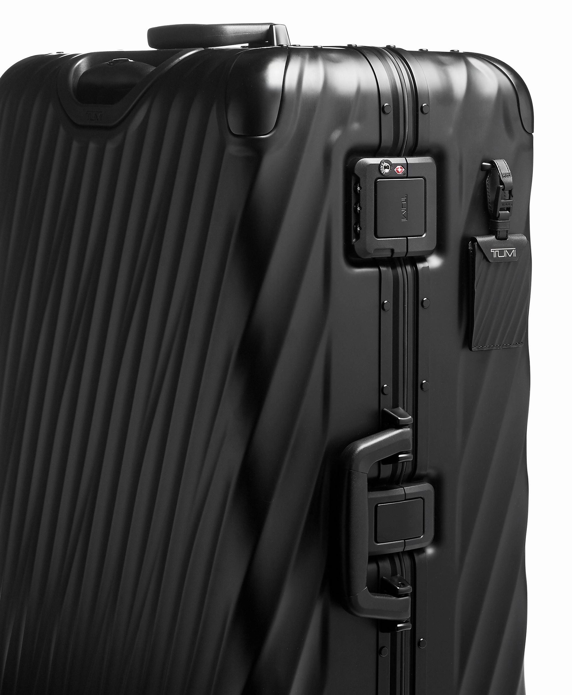 Tumi 19 Degree Aluminum Extended Trip Packing Case Large Luggage
