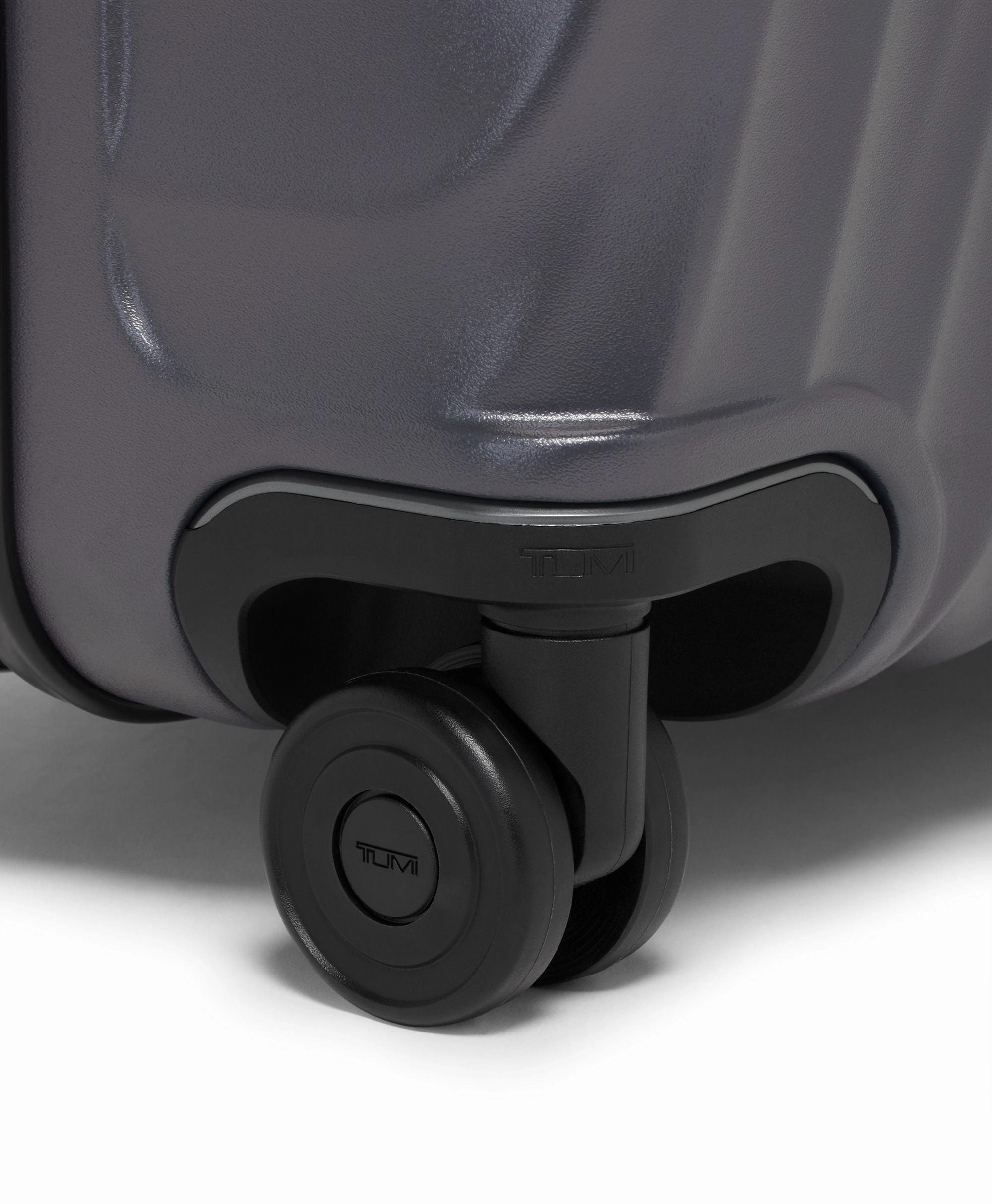 Tumi 19 Degree Short Trip Expandable 4 Wheeled Packing Case Medium Luggage - Textured Finish