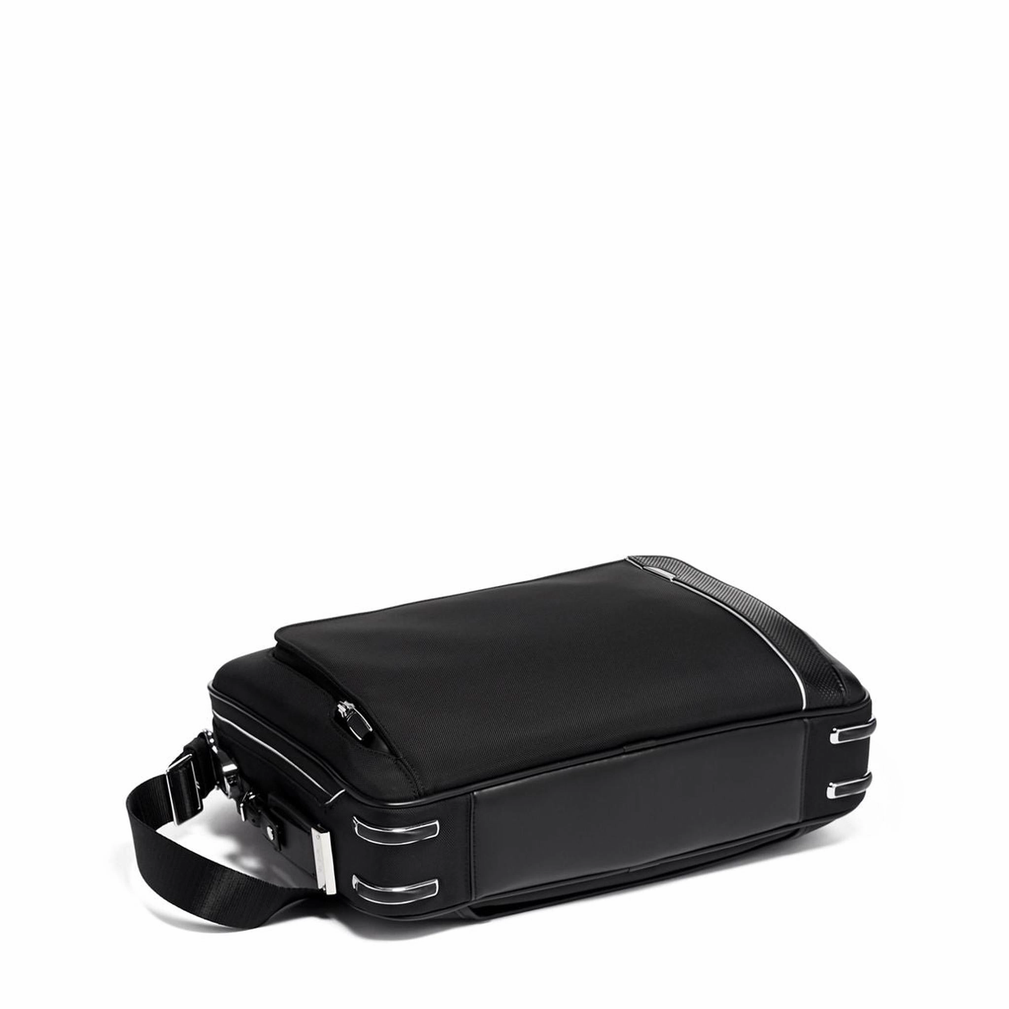 Tumi Arrive Sadler Brief