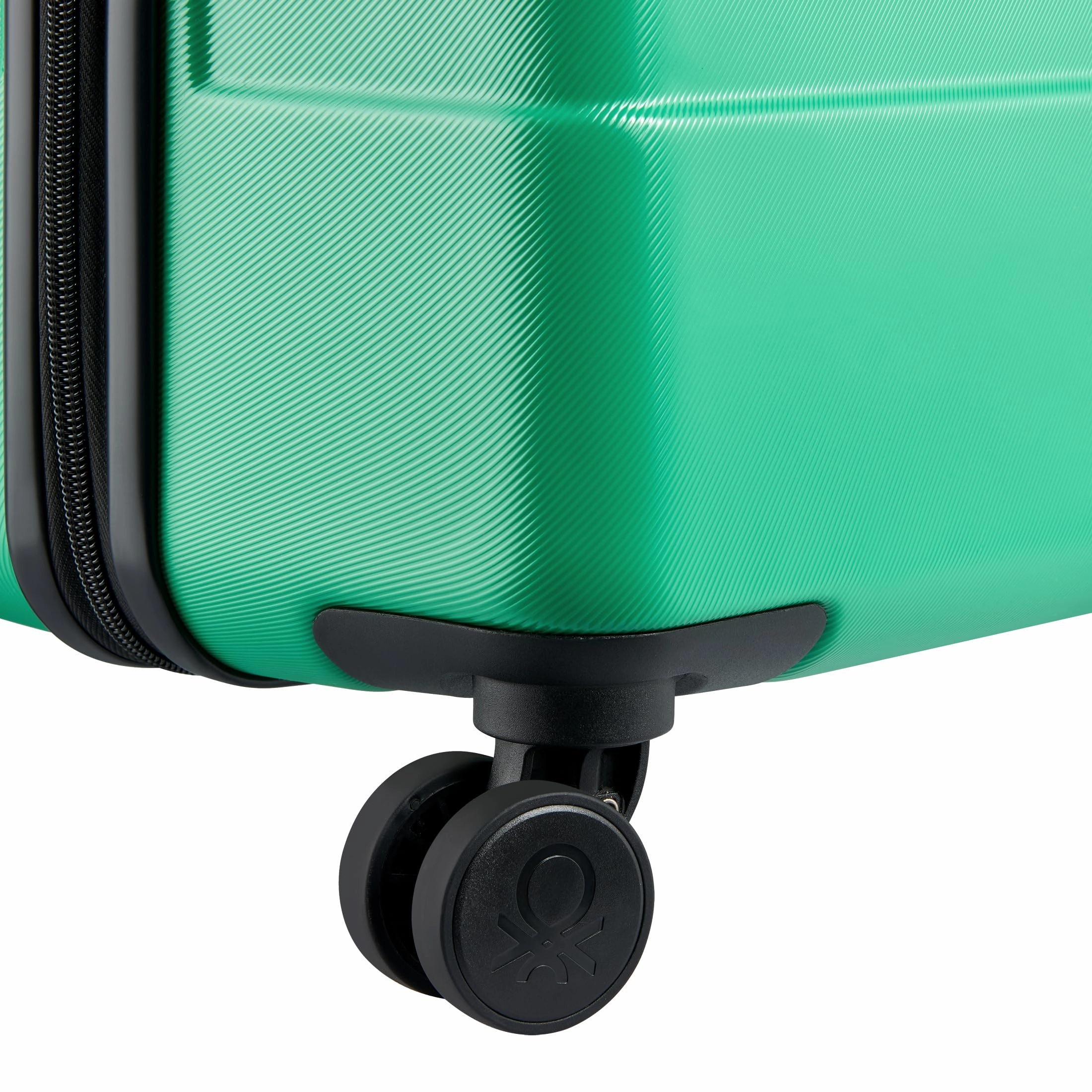 United Colors of Benetton Now Hardside Luggage with Spinner Wheels (3 Piece Set 19/23/27 Inch)