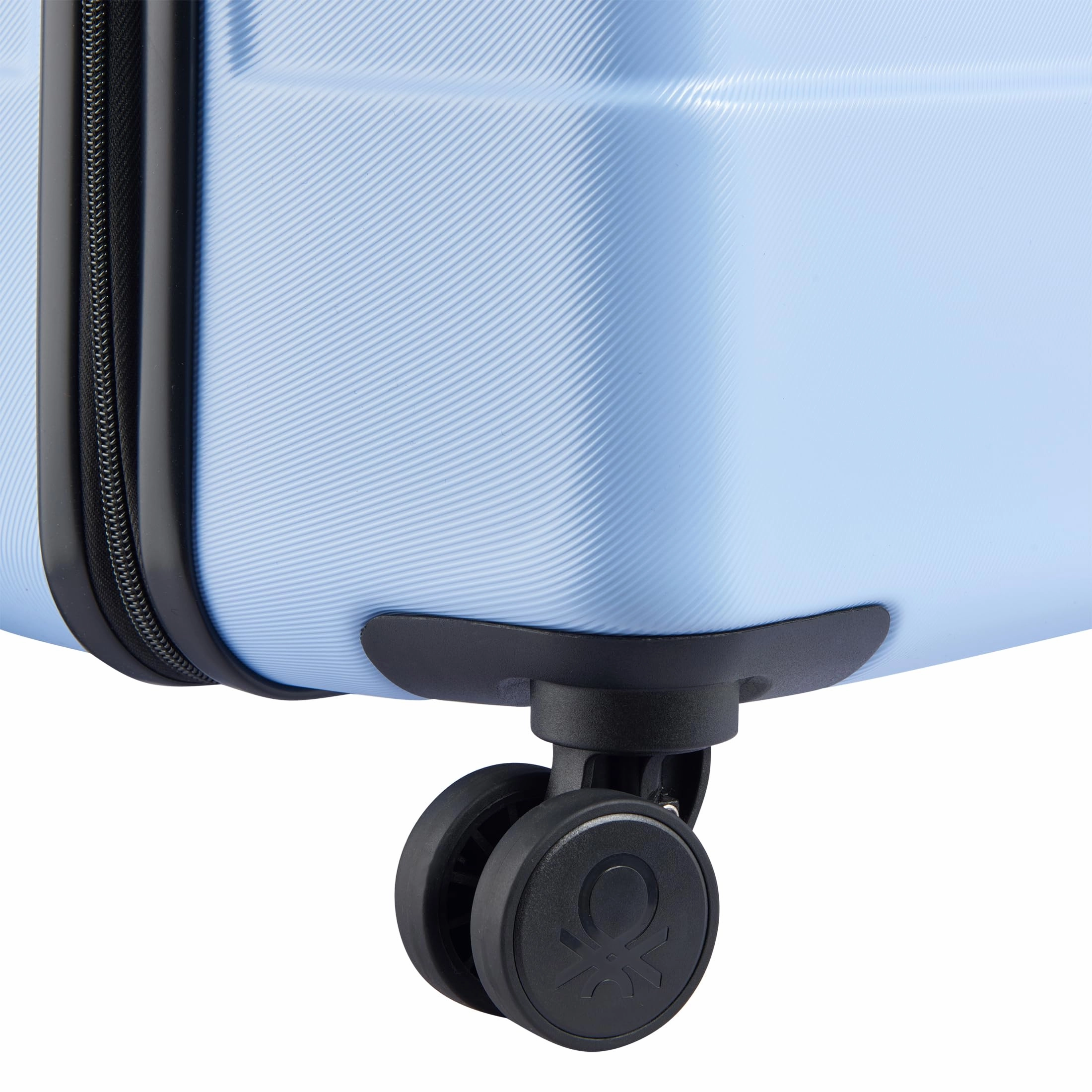 United Colors of Benetton Now Hardside Luggage with Spinner Wheels (3 Piece Set 19/23/27 Inch)