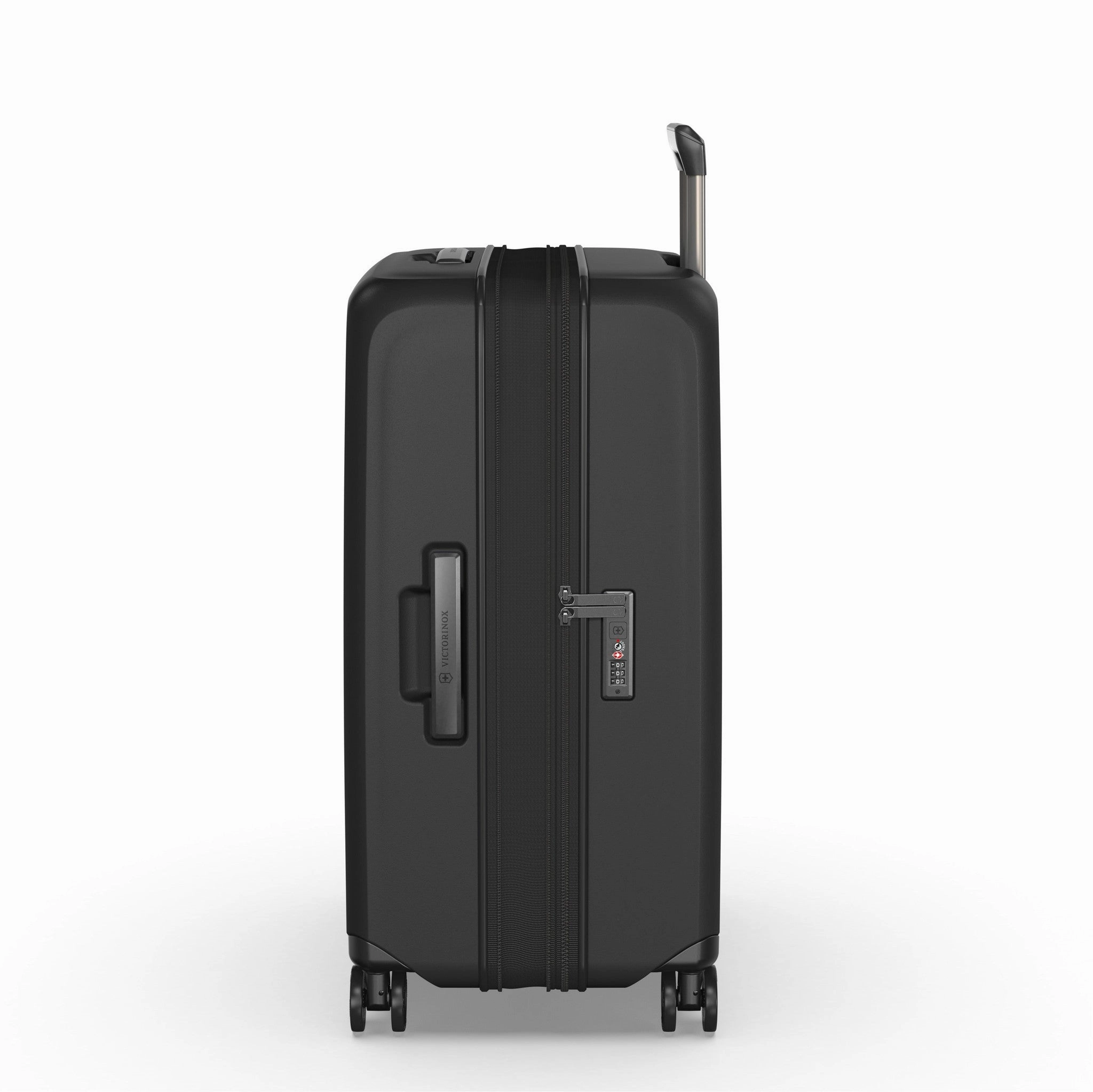 Victorinox Airox Advanced Medium Hardside Case